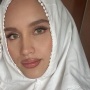 Cinta Laura Dituduh Pakai Makeup saat Salat, sang Ibu Langsung Kasih Pembelaan: Boleh ...