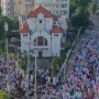 Indahnya Toleransi, Umat Muslim Jatinegara Gelar Salat Idul Fitri di Samping Gereja Protestan Koinonia