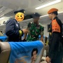 Viral Video Anggota TNI Diam-Diam Foto Penumpang Kereta Perempuan: Ngerasa Ganteng Lu Halo Dek Berseragam?