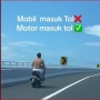 Pemotor Ini Pede Lewat Tol Tanpa Baju Dan Helm, Salah Jalur Pula