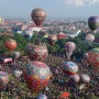 Kayak di Cappadocia, Langit Pekalongan Dihiasi Warna-warni Balon Udara