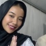 Gaya Hijab Ghaniya Kelihatan Rambut Dikritik, Ini 8 Cara Pakai Hijab yang Benar Menurut Islam