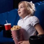 Fenomena Orang Tua Bawa Bocil Nonton Film Horor 'Siksa Kubur', Kok Gitu sih Bapak Ibu?