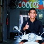 Kapten Timnas U-23 Rizky Ridho Penghobi Vespa, Sering Dipakai di Surabaya