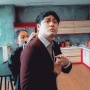 3 Series Bobby Samuel, Teman Beby Tsabina di The Perfect Strangers