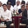 Beda Gaya Duduk Gibran dan Anies: Ada yang Merasa Cemas dan Takut Gagal