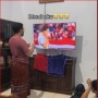 Supporter Timnas Indonesia Nonton Piala Asia U-23, Sujud Sampai Gendong-gendongan