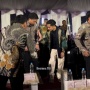 Gibran Rakabuming Minta Gusti Bhre Duduk di Kursi Wali Kota Solo, Baju Batik Suami Selvi Ananda Jadi Bahasan