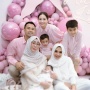 Dandanan Mama Amy Jadi Perbincangan saat Raffi Ahmad Gelar Acara Aqiqah Lily