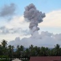 Gunung Ibu di Maluku Erupsi, Muntahan Abu Vulkaniknya Setinggi 5 Meter