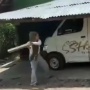 Ngamuk Gegara Suami Kecanduan Judi, Pengusaha Asal Aceh Ini Tega Rusak Mobil Miliknya