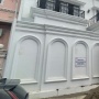 3 Potret Rumah Mewah SYL di Makassar Disita, Masih Direnovasi Sudah Ditempel Stiker KPK