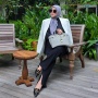 Syahrini Hamil Anak Pertama, Warganet Salfok Istri Reino Barack Mulai Tak Pakai High Heels Runcing