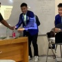 Momen Witan Sulaeman Telat Ngampus Ditemani Istri, Tebar Senyuman Sebelum Duduk