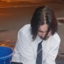 Tiba-tiba John Wick Tertangkap Kamera Lagi Cuci Piring di Thailand, Lagi Punya Misi Apa?