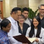Nirina Zubir Semringah Hingga Ucap Syukur Usai Kantongi Sertifikat Tanah Keluarga yang Digelapkan Eks ART
