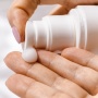 5 Rekomendasi Sunscreen untuk Atasi Hiperpigmentasi Usia 45 Tahun ke Atas