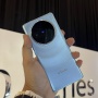 Spesifikasi Lengkap Vivo X200 Bocor: Layar OLED 120Hz, Kamera 50MP, Baterai Jumbo