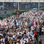 Ribuan Umat Muslim Salat Idul Adha di Terminal Kampung Melayu