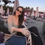 Sering Dikira Non-Muslim, Intip 7 Momen Alyssa Daguise Umrah Pakai Gamis dan Berhijab: Cantik!