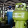 Rakyat Harus Tabah! LPG 3 Kg Langka Akibat Kebijakan Pemerintah Larang Jual Lewat Pengecer