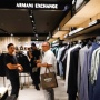 Kabar Gembira untuk Pecinta Fashion, Armani Buka Gerai Pertamanya di Indonesia