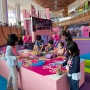 Destinasi Liburan Sekolah untuk Penggemar Barbie, Ada DIY Custom Hat Hingga Fashion Show