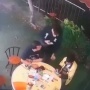Viral! Detik-detik Pemain Judi Online Diciduk Saat Main di Kafe: Kalau di Ruang Rapat Apa Boleh?