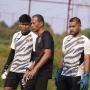 Ardhiyasa, Cahya Supriadi dan Adre Arido, Siapa Kiper Persija Terbaik? Ini Analisa Legenda Timnas Hendro Kartiko