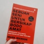 4 Rekomendasi Buku yang Bikin Kamu Lebih Percaya Diri, Nggak Lagi Insecure!