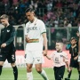 Jay Idzes Sambangi Markas Klub Ivar Jenner FC Utrecht 1 Agustus, Ada Apa?