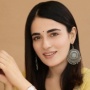 4 Rekomendasi Film India yang Dibintangi Randhika Madan, Terbaru Sarfira