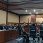 Jelang Vonis yang Tentukan Nasibnya, Begini Gaya SYL saat Masuk Ruang Sidang