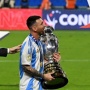 Parah! Kaki Kanan Lionel Messi Bengkak Besar Usai 2 Kali Kena Tekel, Bakal Cedera Panjang?