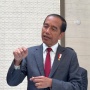 Momen Pernyataan 'Offside' Luhut soal Pembatasan Pembelian BBM Bersubsidi Dibantah Jokowi