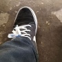 Tips Jitu Memilih Sepatu Branded Bekas: Tampil Gaya Tanpa Menguras Dompet