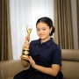 Dear Amora Lemos, Jangan Oplas karena Cantikmu Unik dan Punya Aura Diva