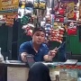 Berlagak Bayar Pakai QRIS, Begini Tampang Jambret Ponsel Wanita Pemilik Warung