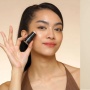 4 Rekomendasi Highlighter Stick Terbaik dan Murah, Praktis untuk Traveling!