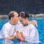 Tobat! Denise Chariesta Dibaptis, Resmi Tinggalkan Kebiasaan Nyinyir?