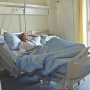 Doa Menjenguk Orang Sakit agar Cepat Sembuh