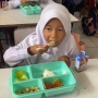 Penampakan Menu Makan Bergizi Gratis Yang Dibagikan Gibran Di SDN 4 Tangerang