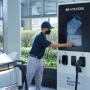 Hyundai Luncurkan Program Berlangganan Charging Station untuk Konsumen Mobil Listrik