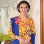 Real Ibu Negara, Style Selvi Ananda di Acara Mitoni Erina Gudono Tak Kalah dari Aurel Hermansyah