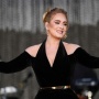 Adele Beber Sudah Bertunangan dengan Sang Kekasih Rich Paul