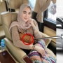 Ekspresi Ceria Erin Taulany Naik Alphard, Harga Tas Setara Kijang Innova Reborn