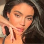 Kerap Kena Body Shaming, Kylie Jenner Jawab Rumor soal Pakai Obat Penurun Berat Badan