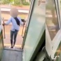 Ambisi Bikin Konten Media Sosial, Wanita Terbentur Tiang saat Membuat Video di Kereta Api yang Melaju