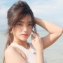 Bak Bumi dan Langit, Intip Beda Wajah Asli Inara Rusli dan Fuji saat Foto dengan Fans