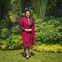 Potret Anggun Sri Mulyani Kenakan Kebaya Merah Saat Hadiri Upacara HUT RI-79 di IKN